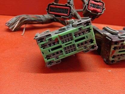 2006 Dodge Durango Power Distribution Fuse Relay Box PIGTAILS ONLY