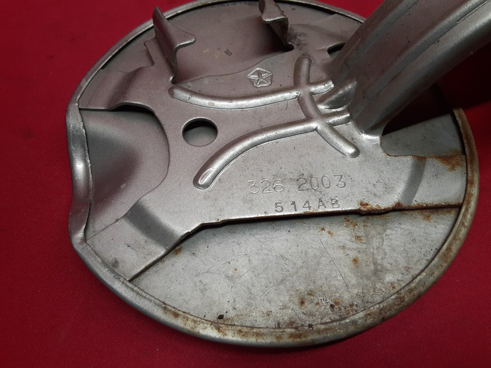 2001 - 2004 Jeep Grand Cherokee Fuel Filler Door PFF: Light Pewter 55135514AB