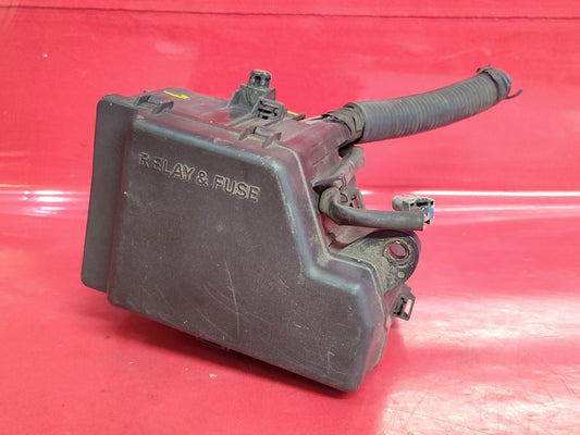 2001-2003 Toyota Prius 1st Gen Engine Bay Fuse Box Junction Block 82721-47010