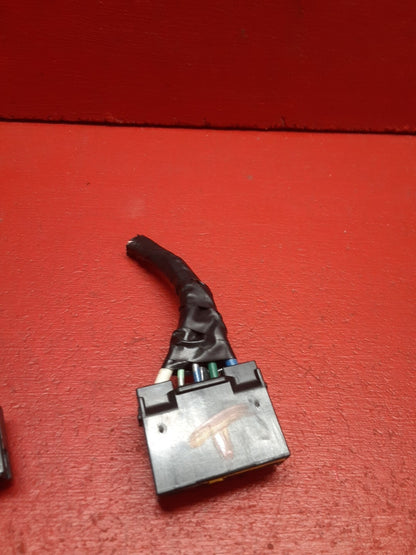 2005-2008 Nissan Pathfinder Rear Center Console Climate Control PIGTAILS