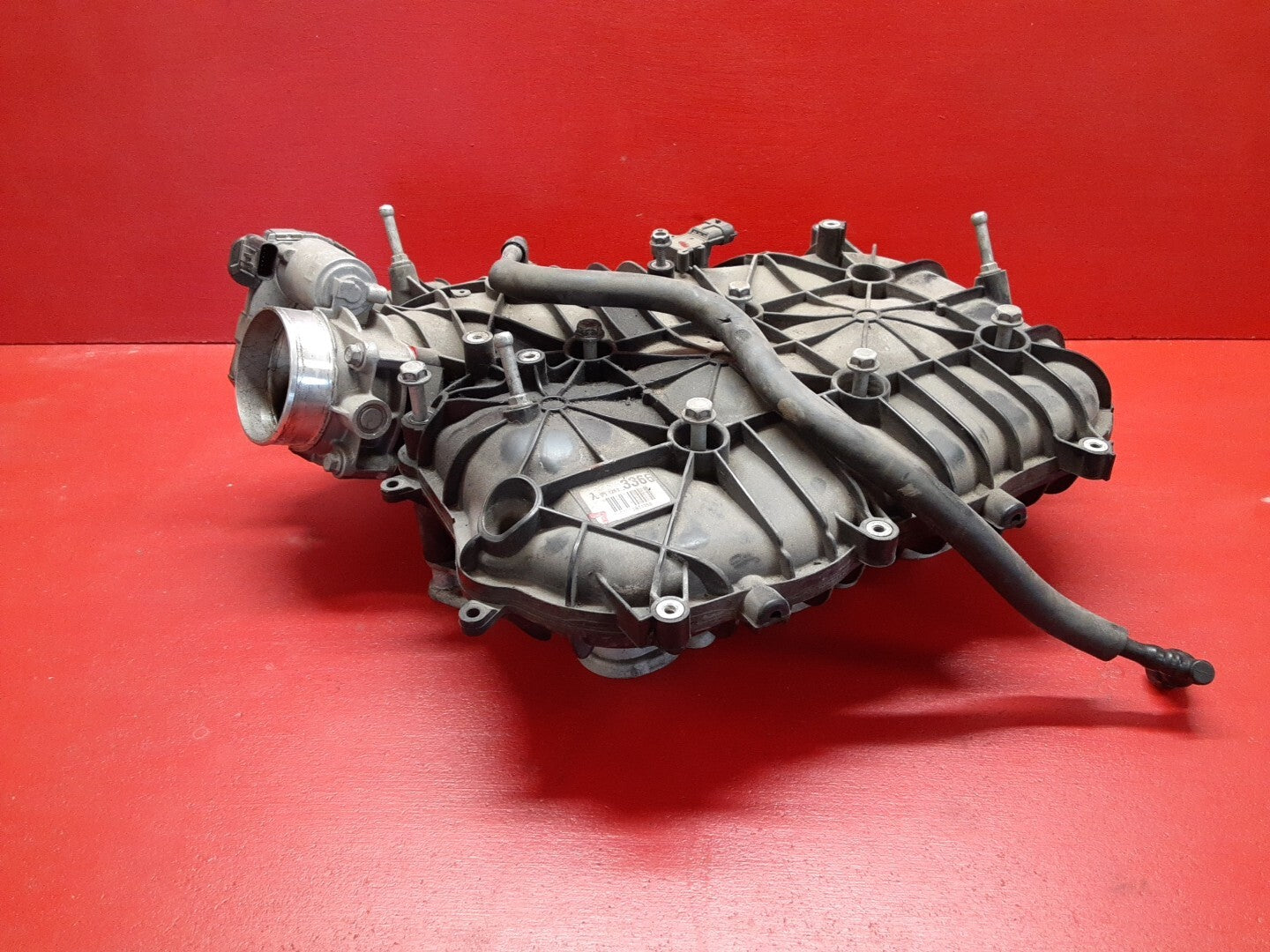 2011-2017 GM Multi Vehicle 3.6L Intake Manifold Upper Lower Assembly 12633365