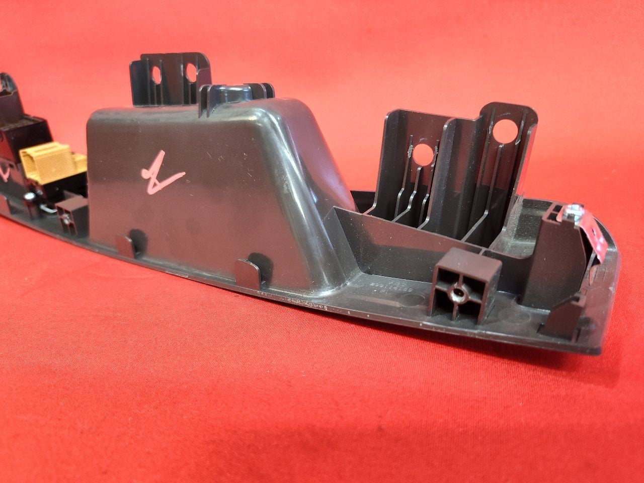 2013-2016 Chevrolet Chevy Spark FRONT RIGHT PASSENGER Door Window Lock Switch