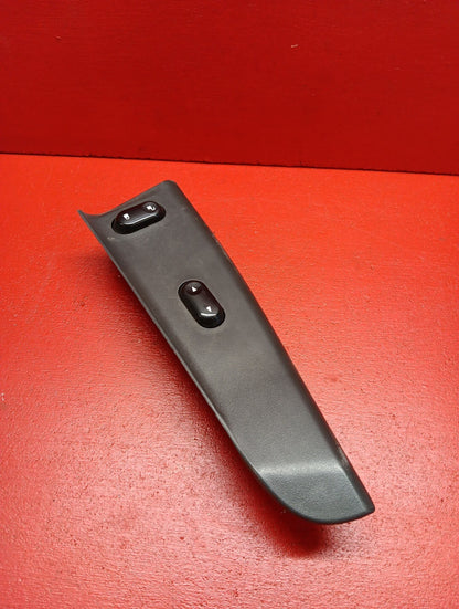 99-01 Ford Super Duty Front Right Passenger Window Switch 2C3T-14A563-AA