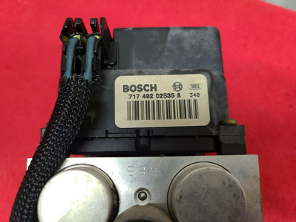 2004 - 2005 Dodge Durango / Chrysler Aspen - ABS Unit / Pump / Module 5102369AA