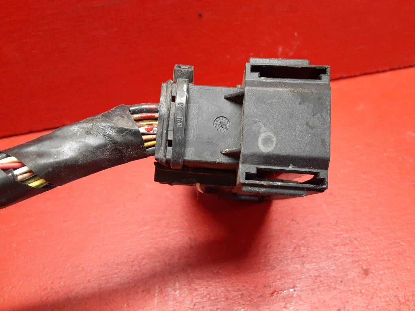 2005 - 2010 Volvo V50 S40 ABS Pump Control Module w/ Bracket PIGTAIL ONLY