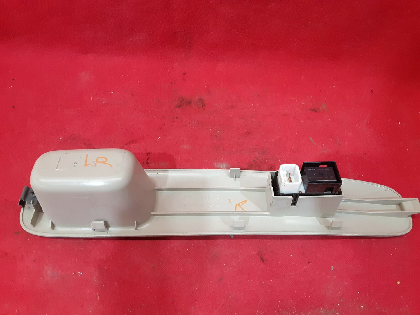 2002 2003 2004 Toyota Avalon LEFT REAR Window Switch & Tan / Beige Bezel