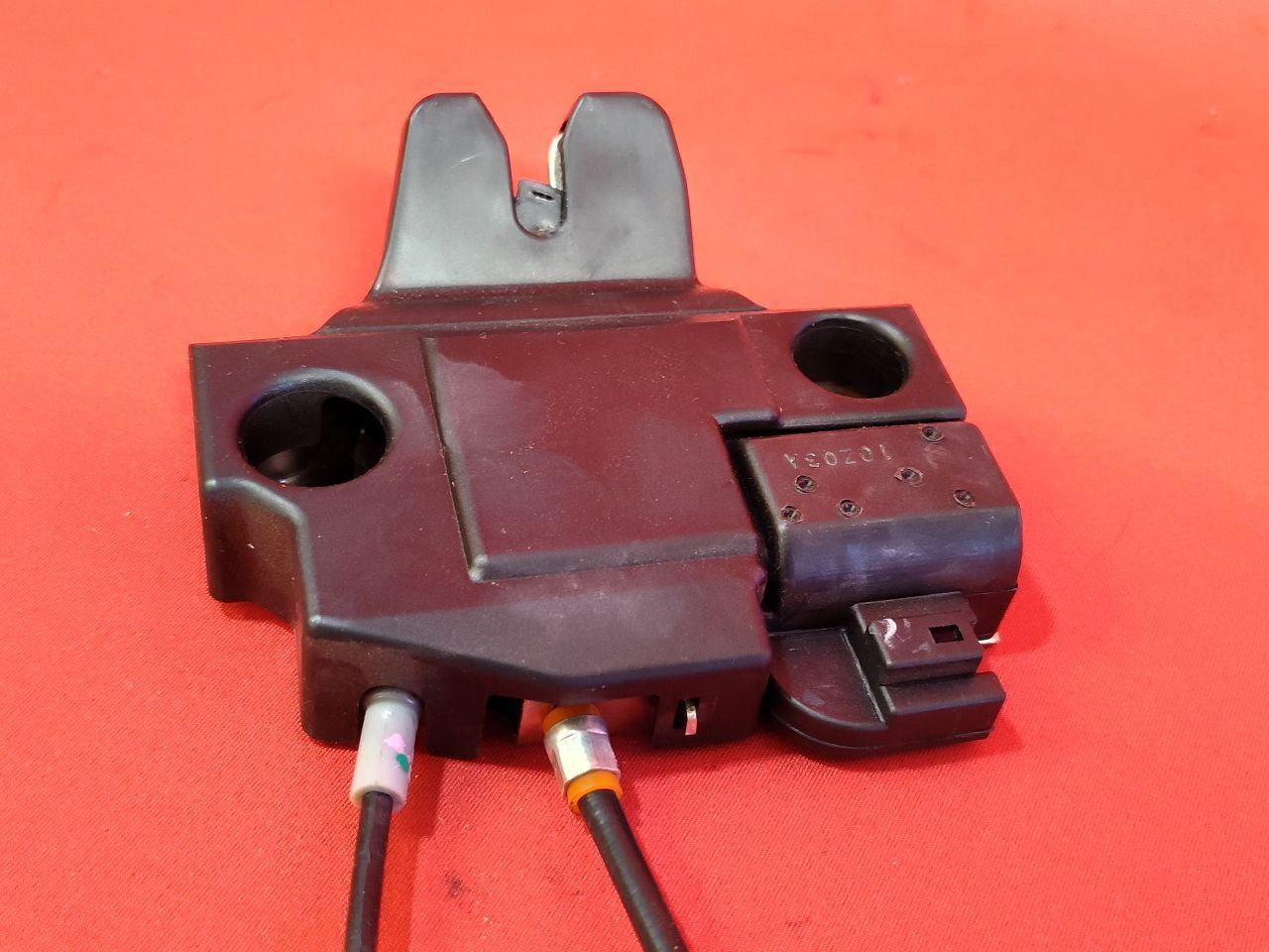 2006-2014 Lexus IS Sedan Trunk Deck Lid Latch Lock Actuator w/ Glow Pull 