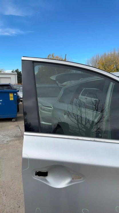 2013 Infiniti JX35 Front Right Passenger Door K23 Brilliant Silver - Grade B