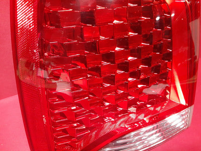 2011 - 2013 Kia Sorento LEFT Tail Light Lamp on Body HALOGEN 92401-1U000