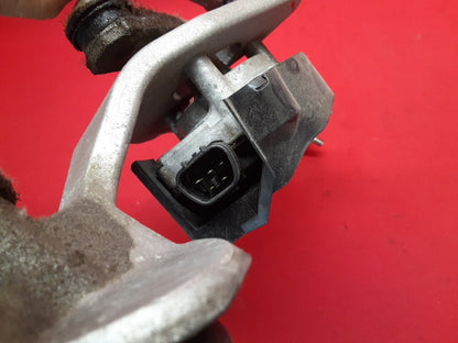 2012 - 2019 Fiat 500 / Fiat 500e Front Wiper Motor W/ Linkage 68093043AA