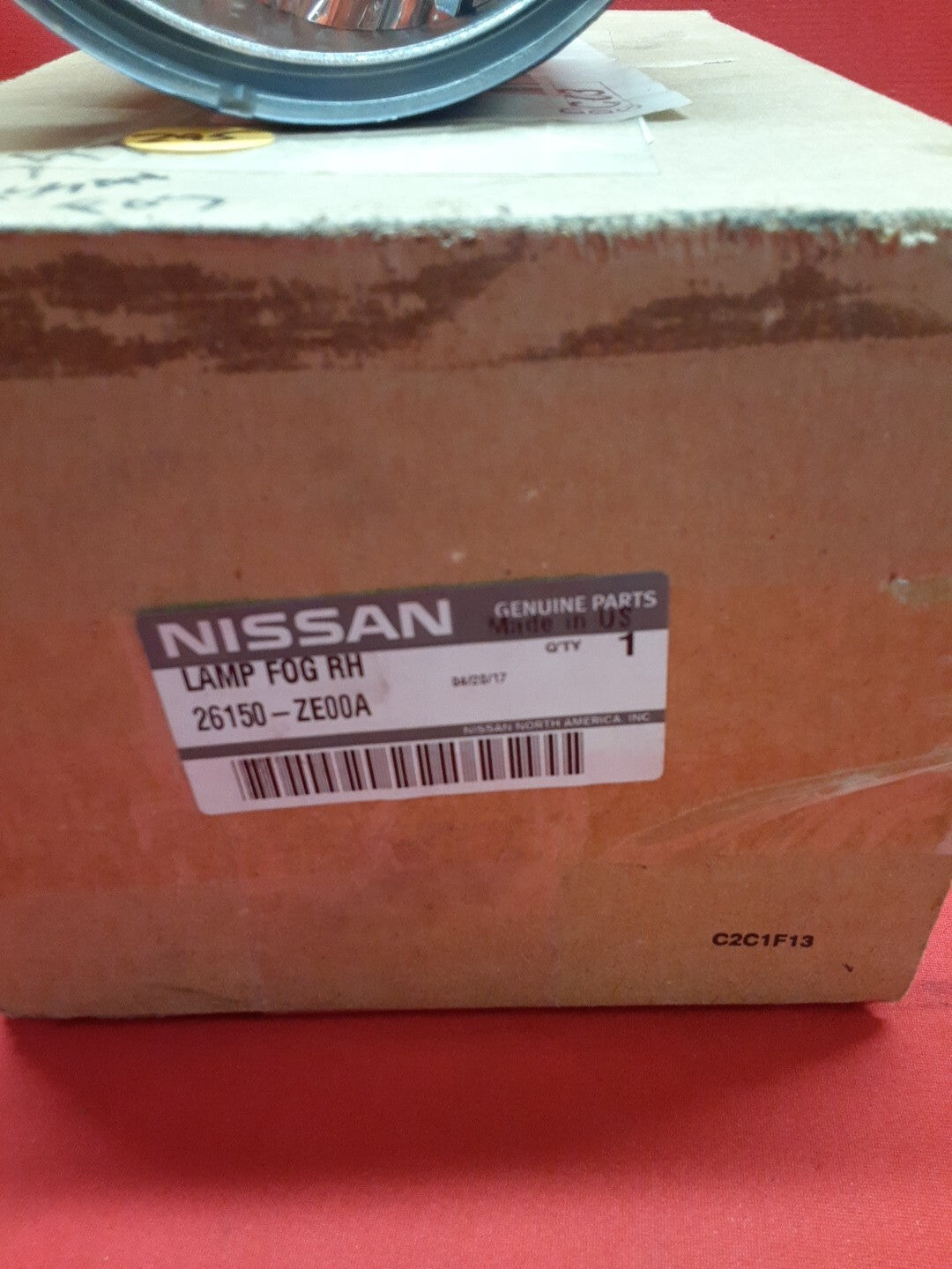 New OEM 2004-2015 Nissan Titan RIGHT PASSENGER Fog Light Lamp 26150-ZE00A