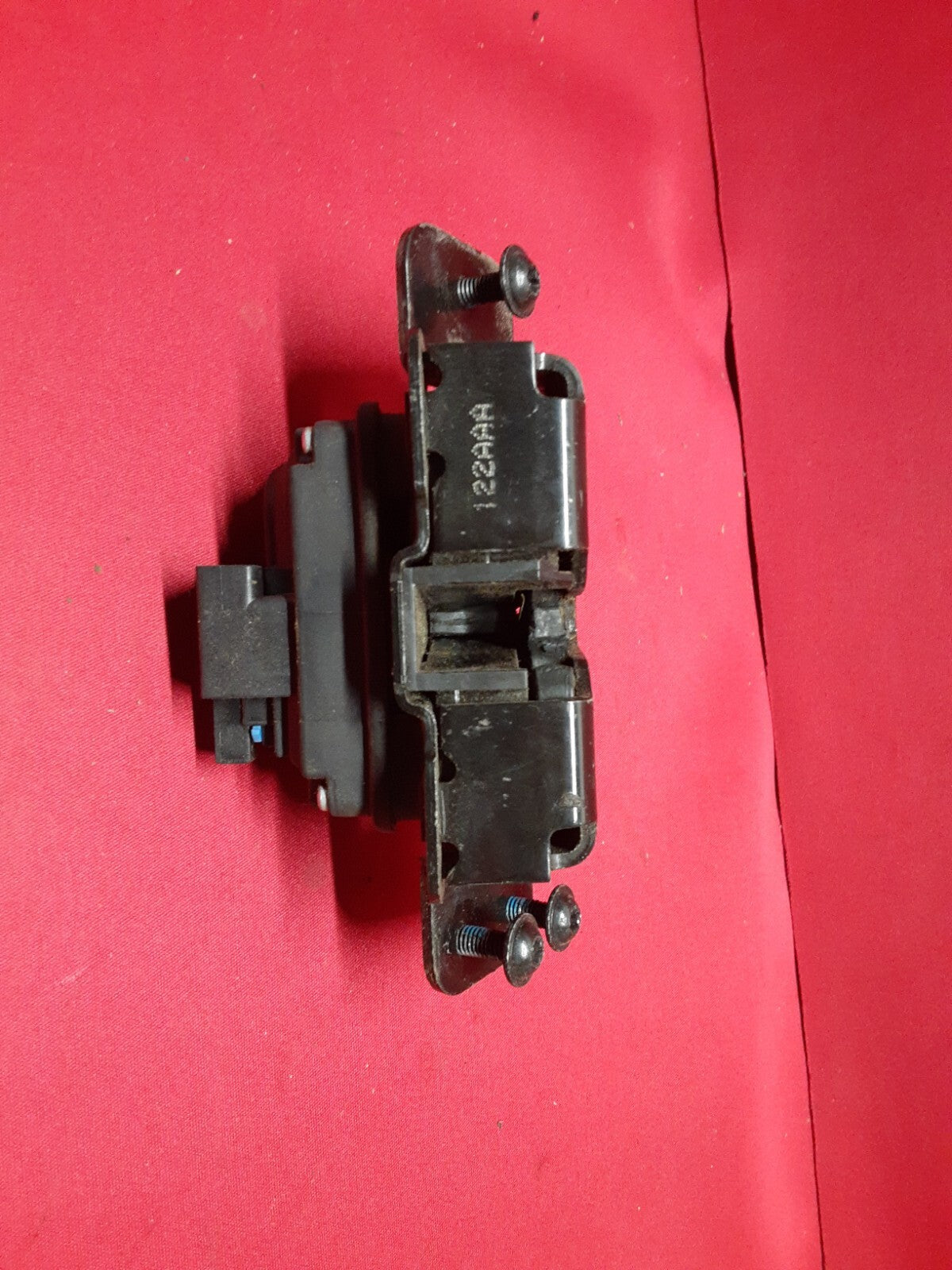 2005 2006 Jeep Grand Cherokee Liftgate Tailgate Latch Lock Actuator 4589122AA