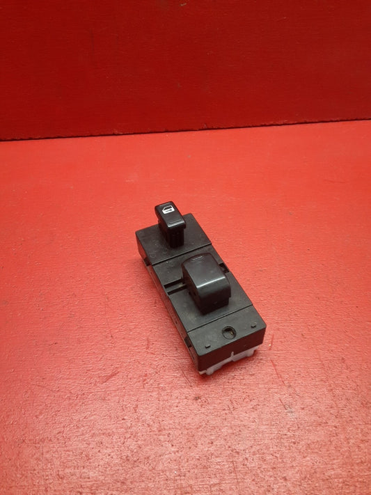 2005 2006 2007 Nissan Pathfinder Xterra Right Font Window Switch 25411-EA002