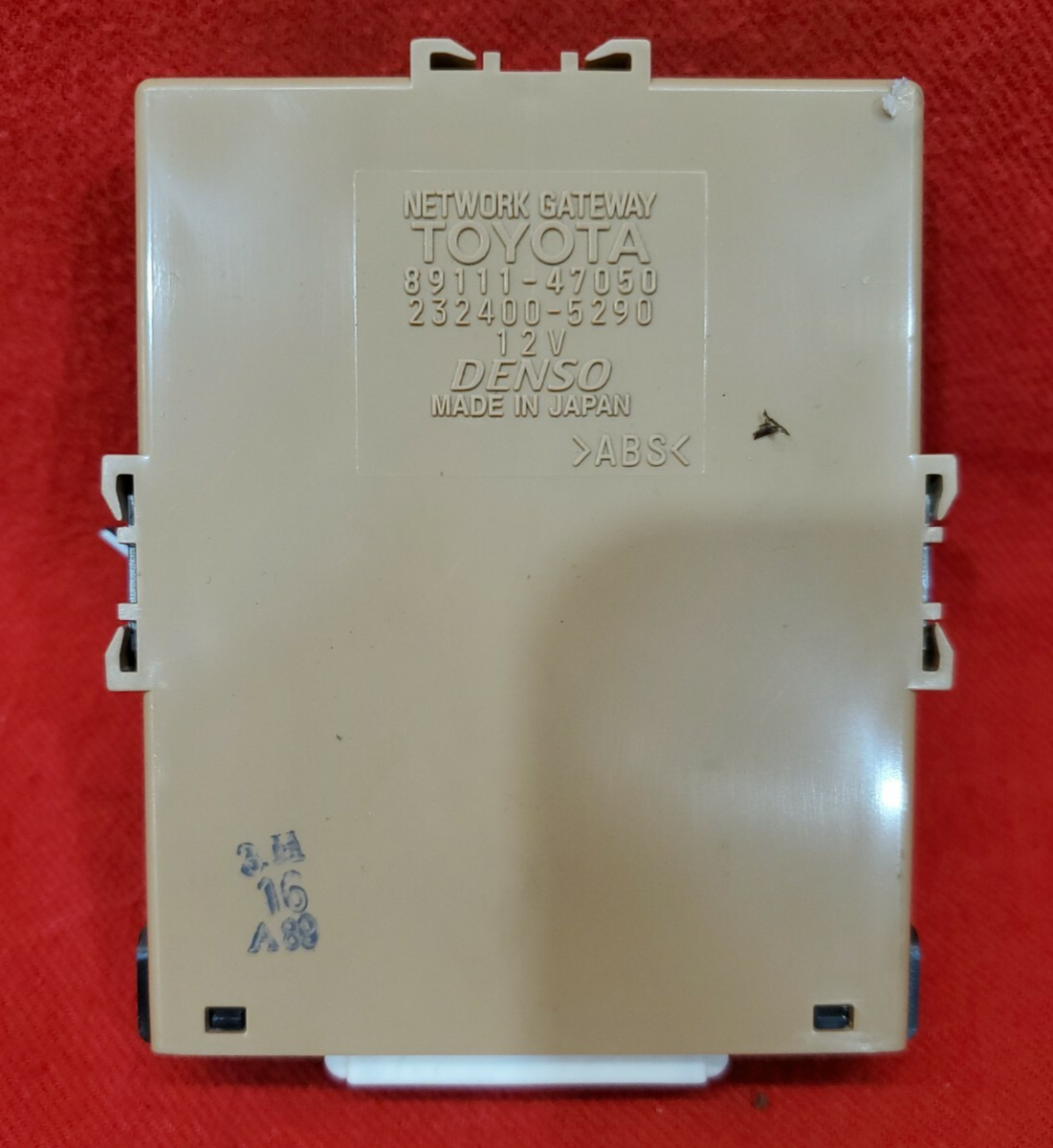 2004 - 2009 Toyota Prius Network Computer Gateway Module 89111-47050