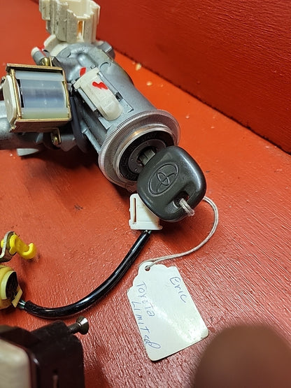 2001-2003 Toyota Highlander Ignition Switch W/ Key and Lock Kit 69057-48040