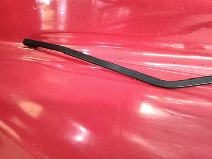 2012 - 2019 Fiat 500 / Fiat 500e Front Windshield Wiper Arms Left Right Set