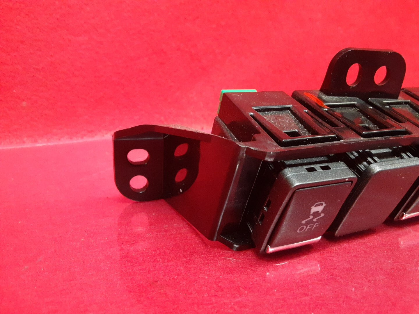 13-20 Infiniti Traction Control Power lift gate Switch Panel Dash 68168-3JA0A