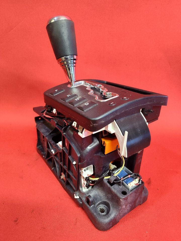2008 Jeep Grand Cherokee Commander 3.7L 5-Speed Auto Transmission Shifter Lever