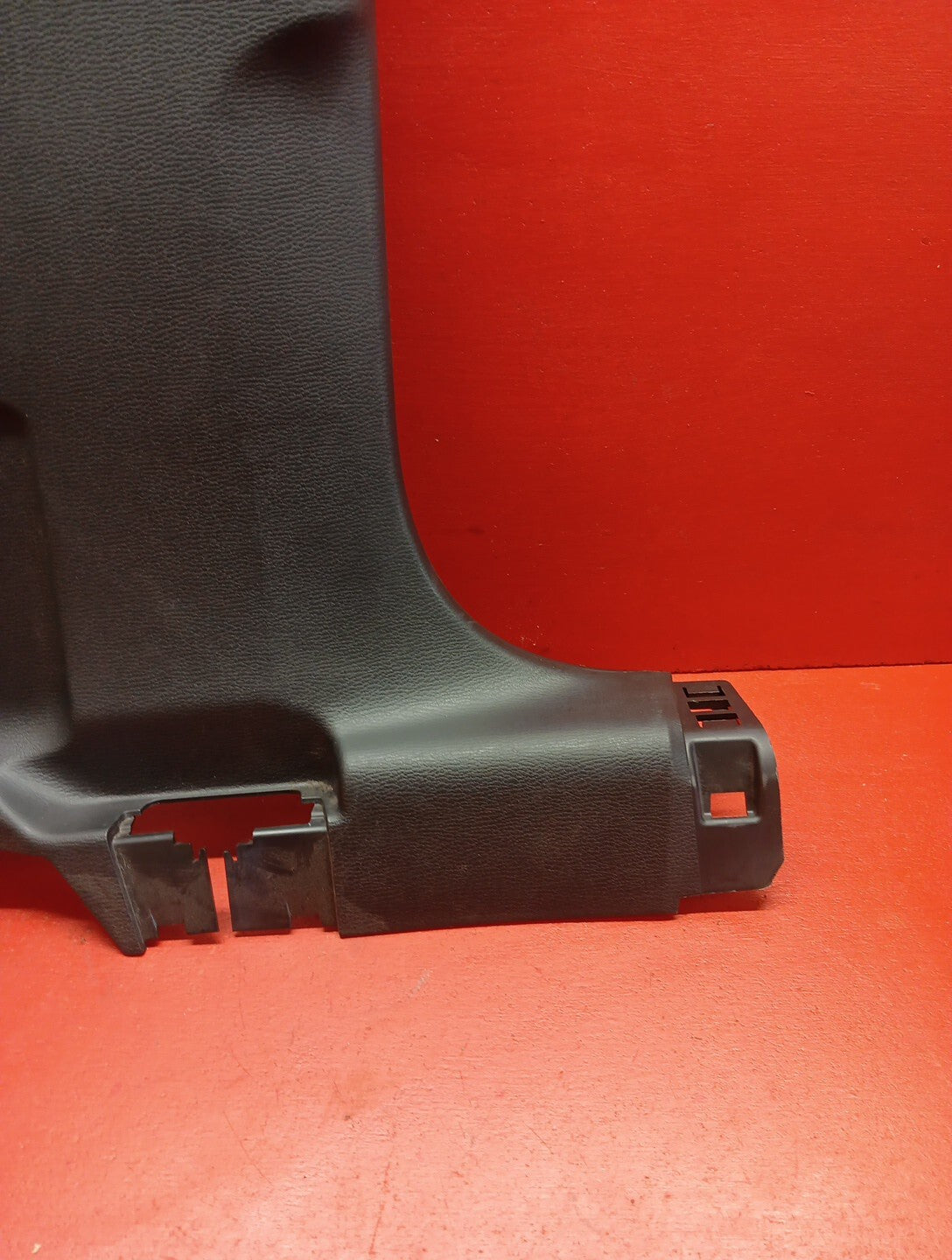 2022-2023 Mitsubishi Outlander Right B Pillar Center Lower Trim 7211A534XA