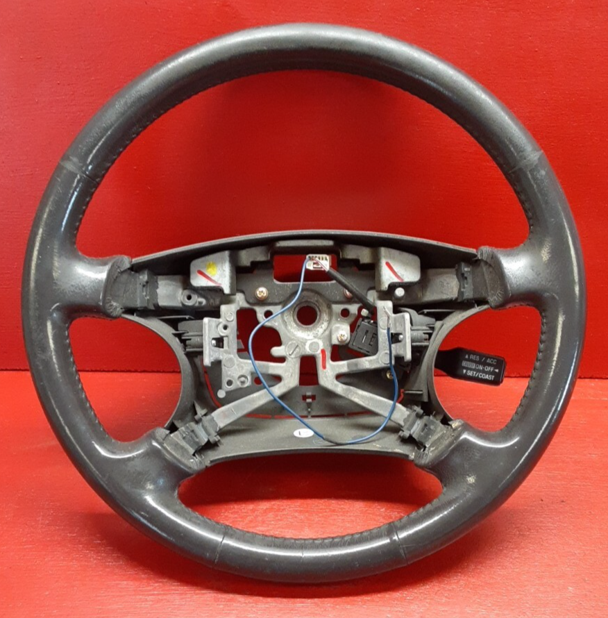 2001-2003 Toyota Highlander Steering Wheel W/ Cruise Control 45100-48120-B0