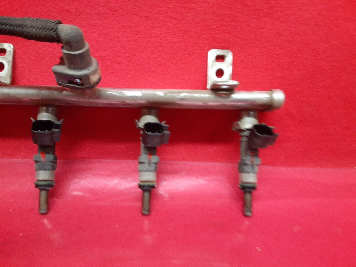 2012 - 2019 Mopar Dodge Dart Fiat 500 1.4L Fuel Rail Ramp W / Injectors