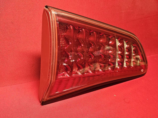 2011-2013 Infiniti QX56 / 2014 QX80 Liftgate Mounted RIGHT PASSENGER Tail Light