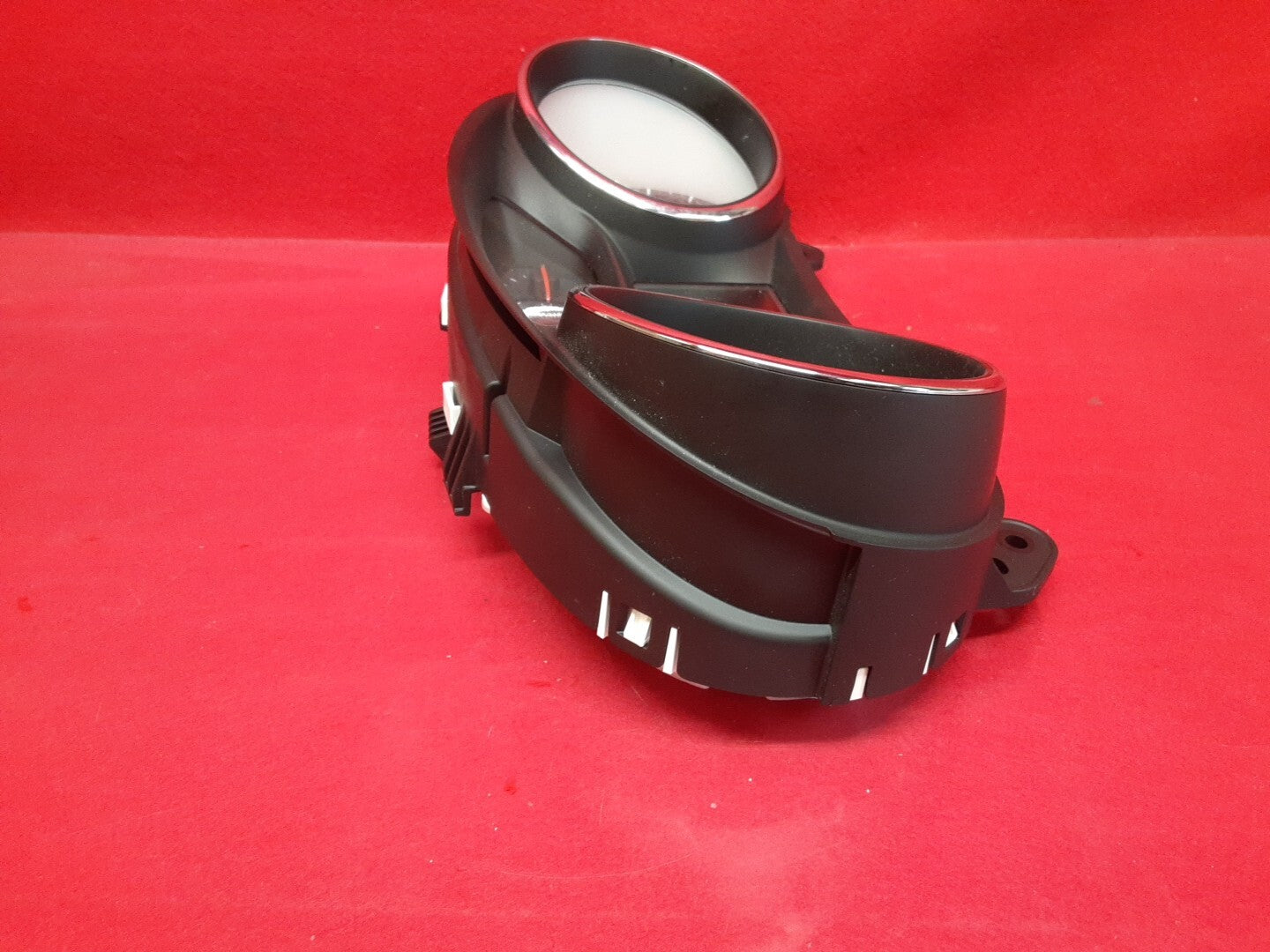 18-20 Buick Regal Sportback TourX 2.0L Speedometer Instrument Cluster 39187104