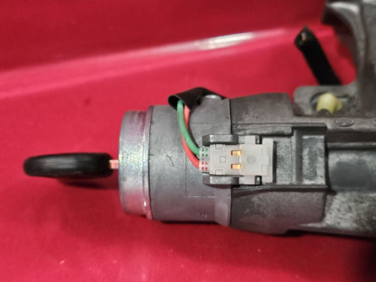 06-11 Hyundai Accent MANUAL TRANS Ignition Lock Cylinder Switch Housing w/ Key