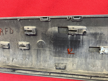 2007 2008 2009 Audi Q7 Right Passenger FRONT Door Lower Trim Molding GRAY