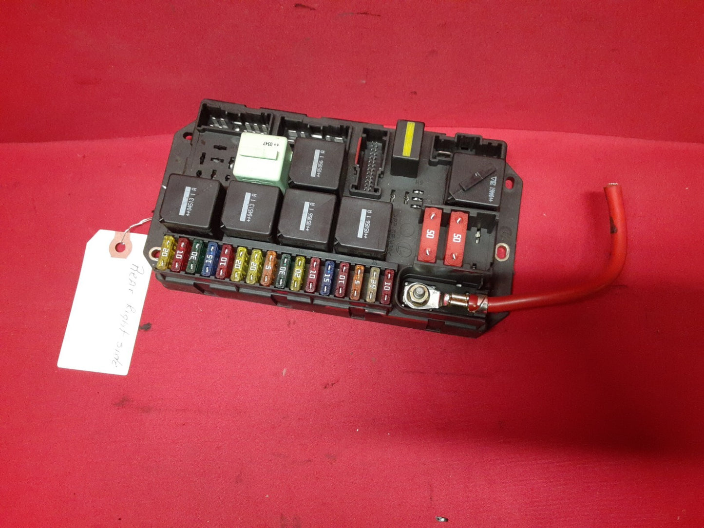 2005 Land Rover Range Rover HSE 4.4L V8 REAR Fuse Box Block YQE500290