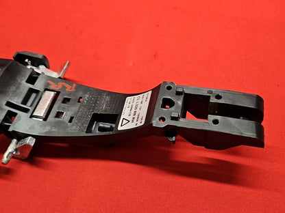 2005 - 2016 Land Rover Range Rover RIGHT PASSENGER REAR Door Handle Base Bracket