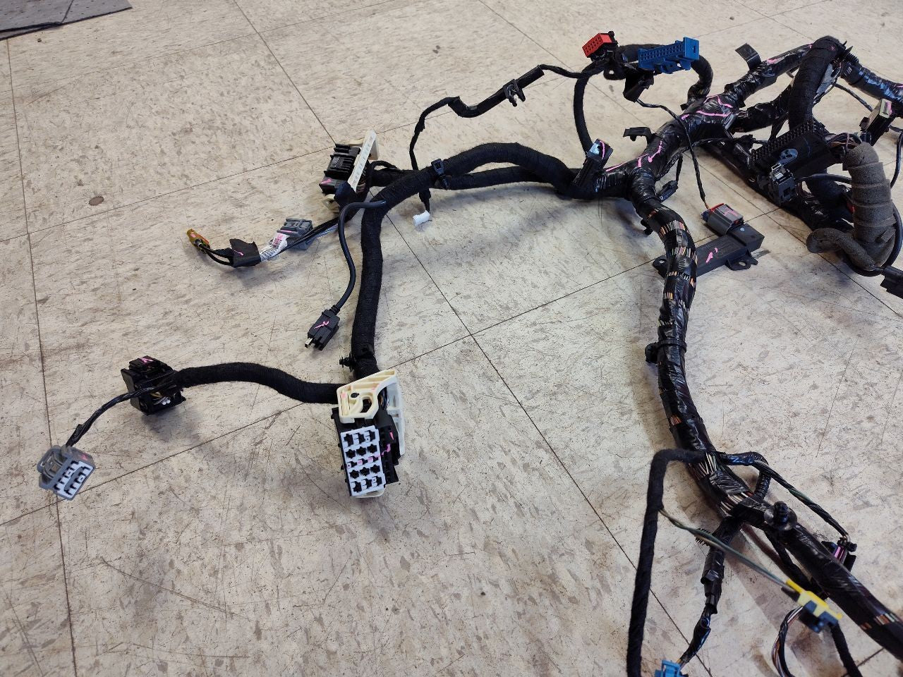 2013 Ford Focus ELECTRIC EV Instrument Panel Dash Wiring Harness w/ HID Lamps