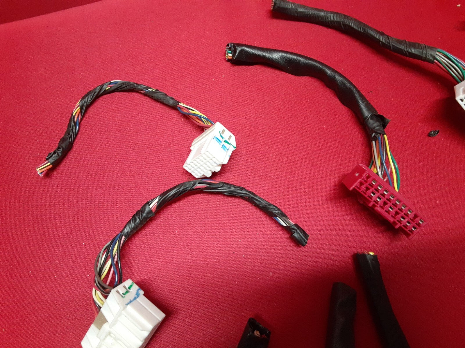 2011 Kia Sorento Interior Fuse Block Auto Light Smart Key 95400-1U031  PIGTAILS