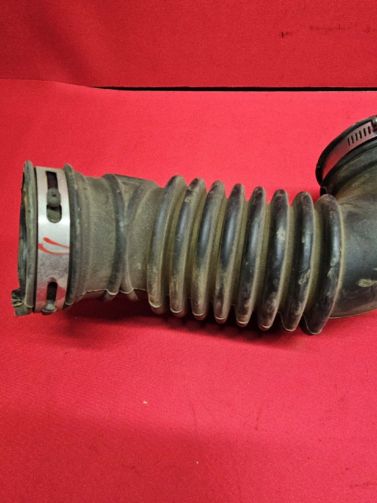 2012 - 2018 Chevrolet Sonic - Air Cleaner Outlet Duct Assembly - 1.8L - 94537633