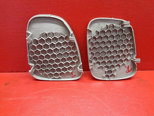 1998 - 2000 Volvo S70 V70 Dash Speaker Tweeter Cover Left and Right Pair
