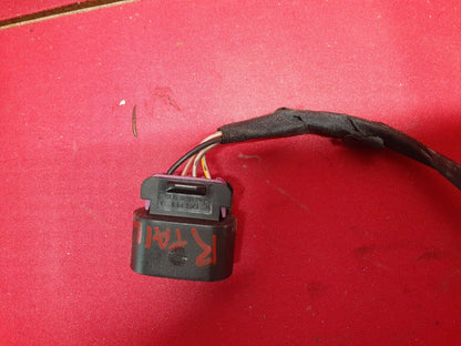 2013 - 2016 Dodge Dart RIGHT PASSENGER Tail Light Corner Lamp 68081394AG PIGTAIL