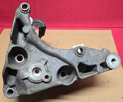 1996 - 2014 Chevrolet GMC Oldsmobile V6 Drive Belt / Alternator Bracket 10236997