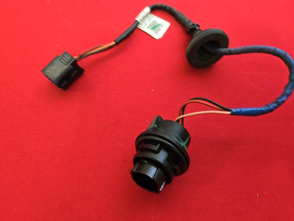 2019-2024 Kia Forte Left or Right OUTER Incandescent Tail Light - SOCKET HARNESS