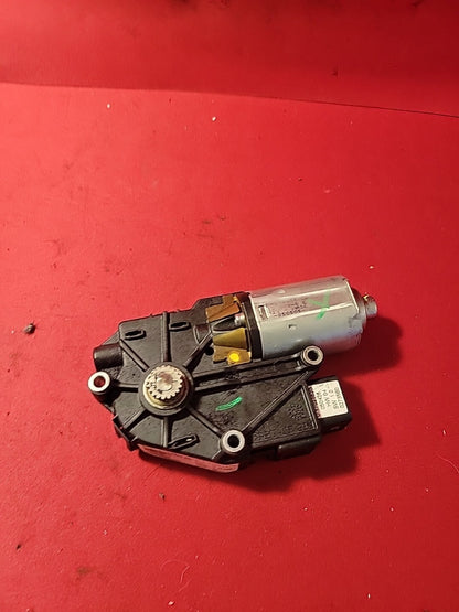 2004 Volvo S40 Power Sun Roof Motor Unit 86638814