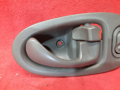 2002 2003 Saturn Vue Interior Door Handle Dark Grey RIGHT REAR