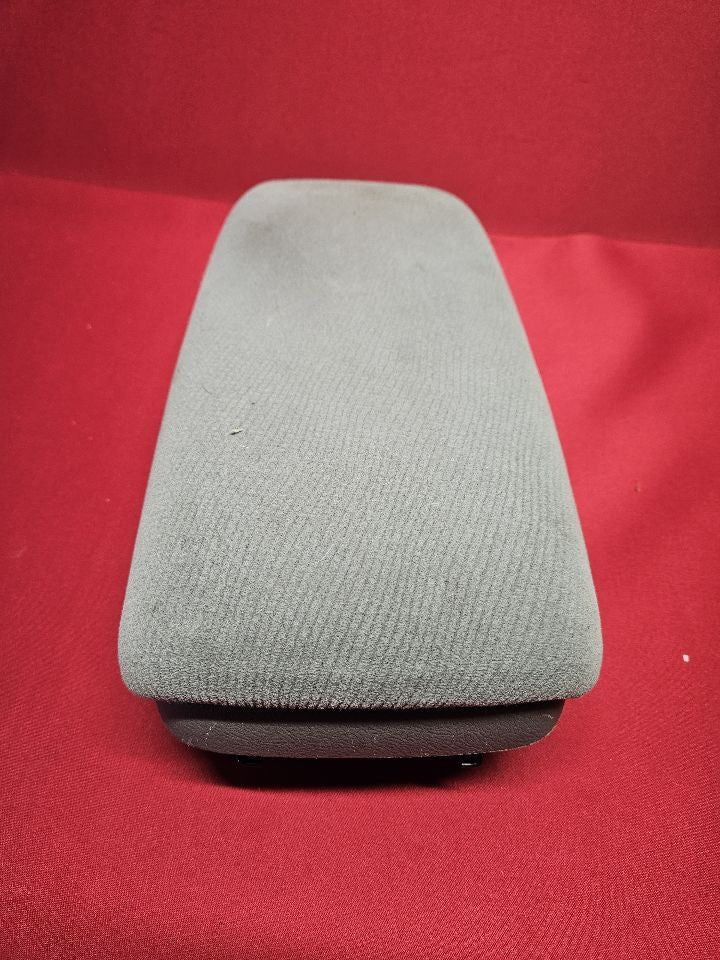 1995-1999 Oldsmobile Aurora Floor Center Console Arm Rest Lid Top Grey Cloth