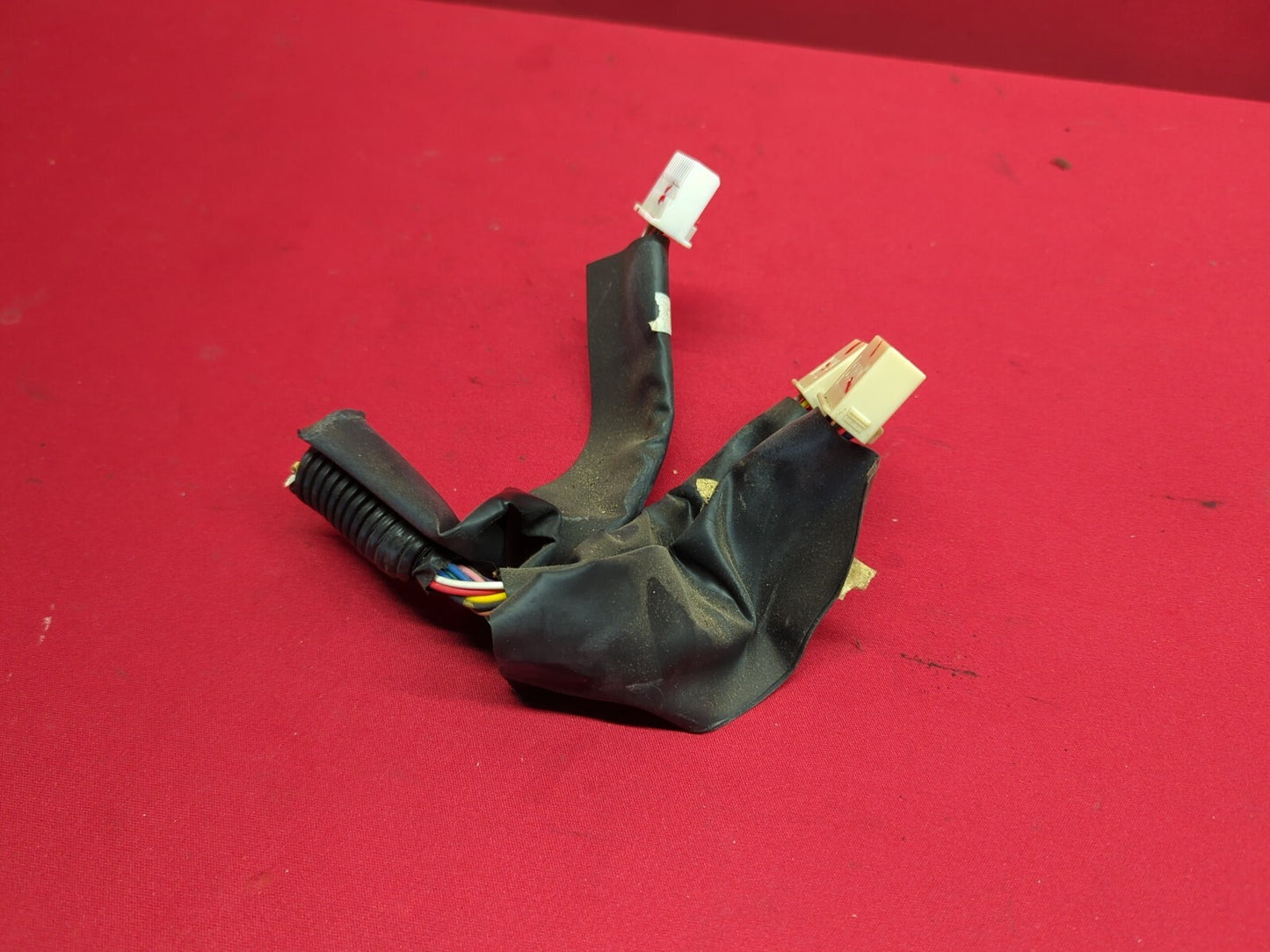 2008 2009 2010 2011 Toyota Rav4 - Radio / CD Reciever Player - PIGTAILS ONLY