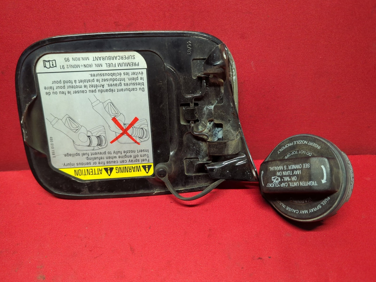 1998 - 2005 Audi A6 Allroad / Quattro Fuel Gas Filler Door Y9B Brilliant Black