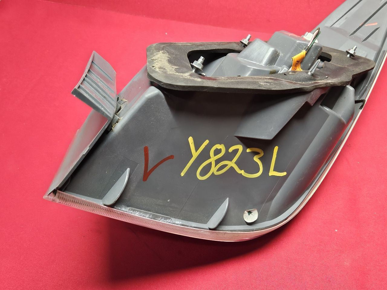 2011-2015 Hyundai Sonata GLS, Limited, Hybrid LEFT DRIVER Qtr Tail Light Lamp