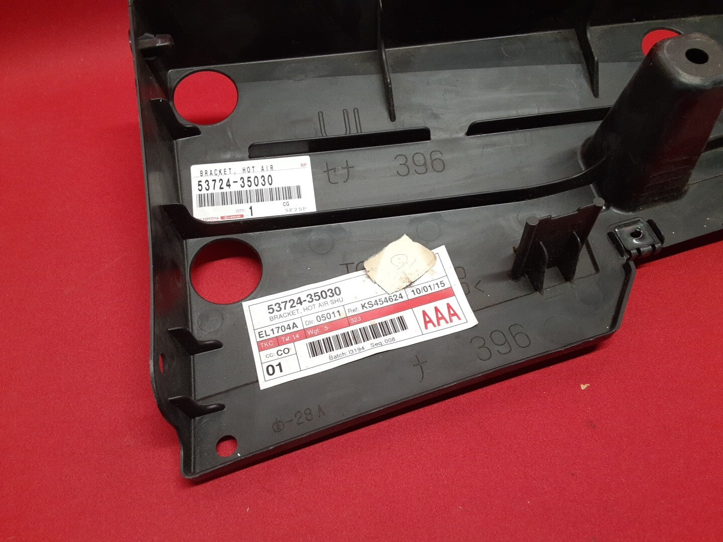 Genuine OEM 2010 - 2023 Toyota 4Runner Limited & SR5 Hot Air Deflector Shutter