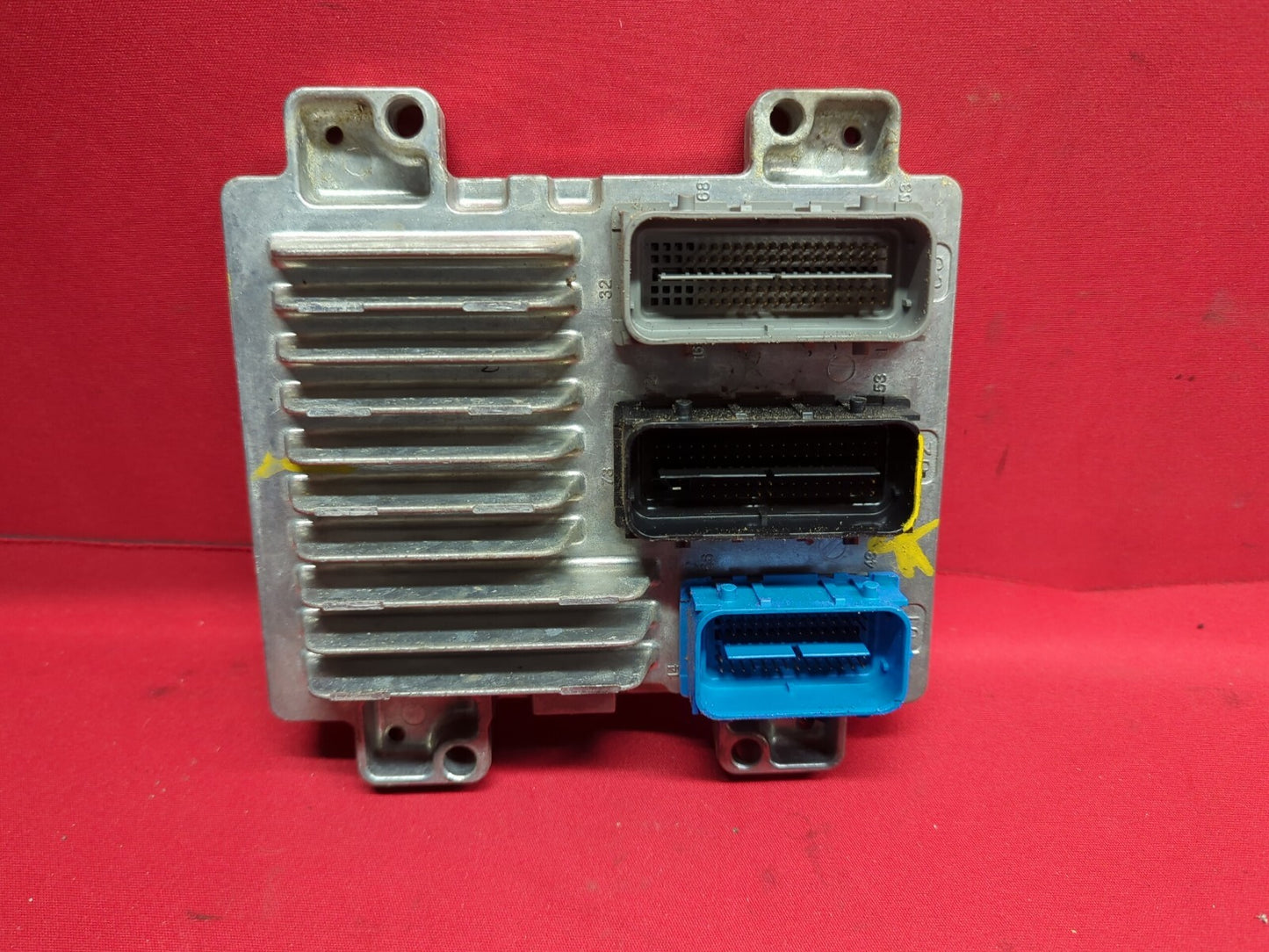 2011 - 2018 Multiple GM Vehicles - Engine Control ECU ECM Module - 12649603