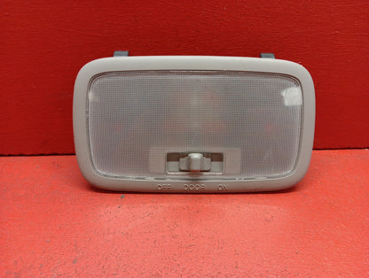 2010 - 2013 Kia Soul REAR INTERIOR Overhead Dome Map Light Lamp Assembly