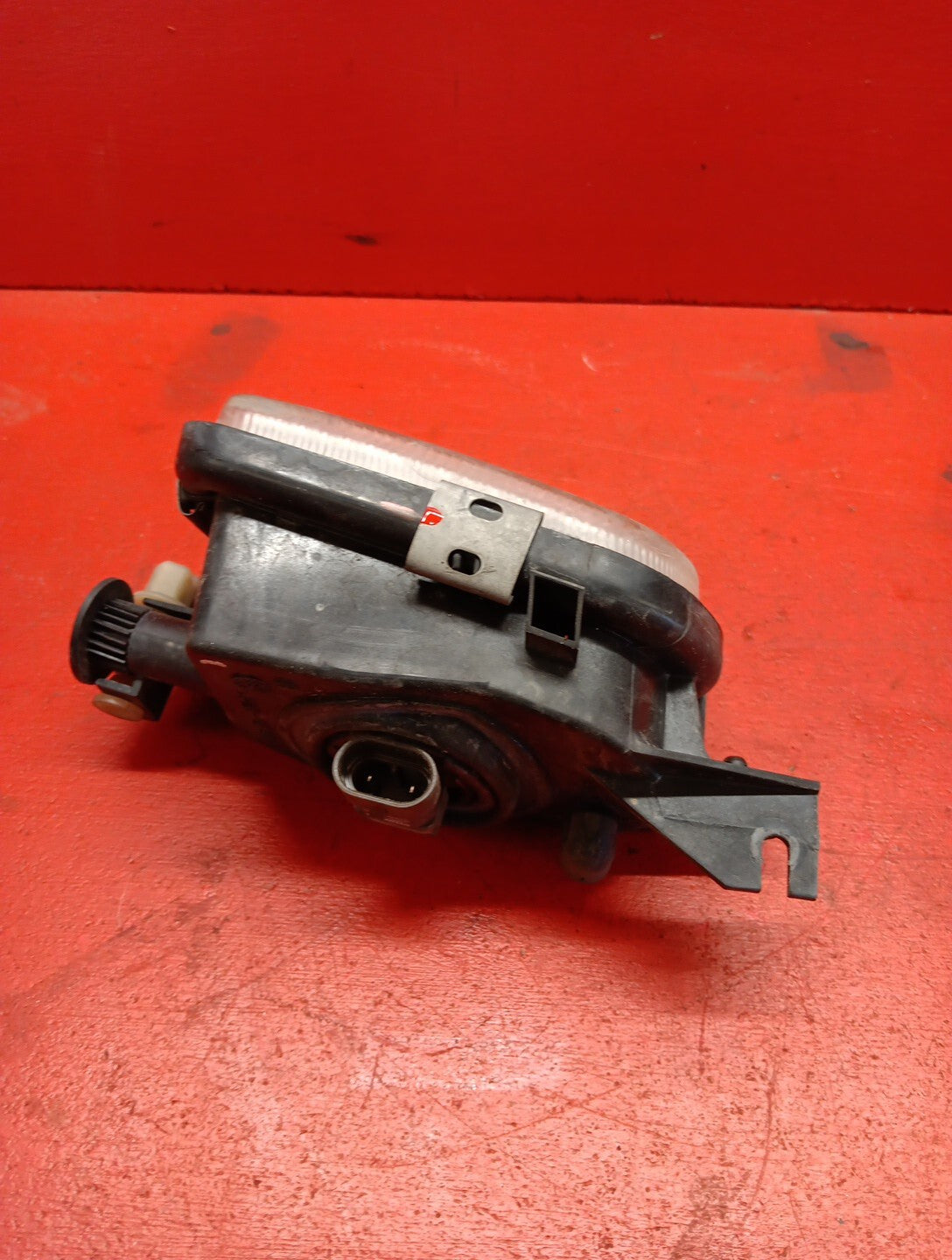 2000-2004 Mercedes-Benz C230 240 320 SLK Left Fog Light Assembly 2158200556