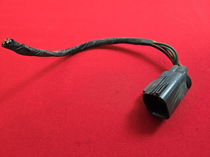 2005-2009 Land Rover HSE Left Driver Halogen Tail Light Lamp - PIGTAIL WIRE ONLY