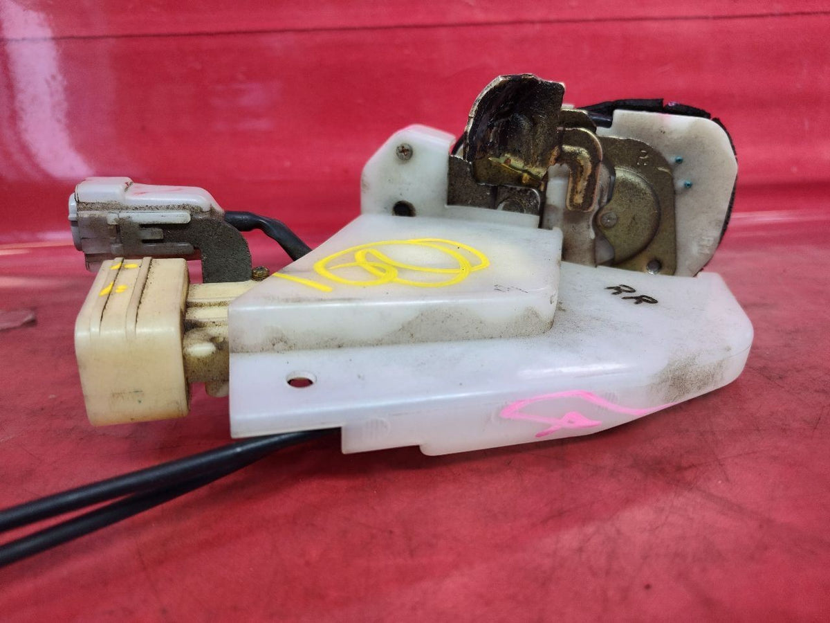 1998-2005 Lexus GS300 01-05 GS430 Right Passenger REAR Door Latch Lock Actuator